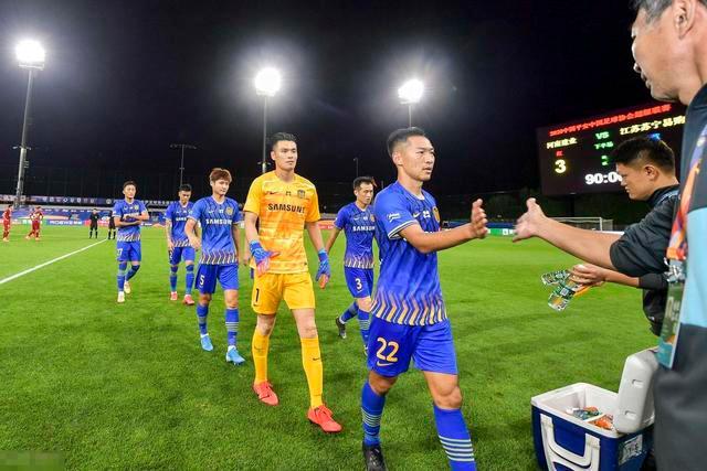 意杯-迪巴拉进球 弗拉霍维奇造乌龙 尤文2-1晋级