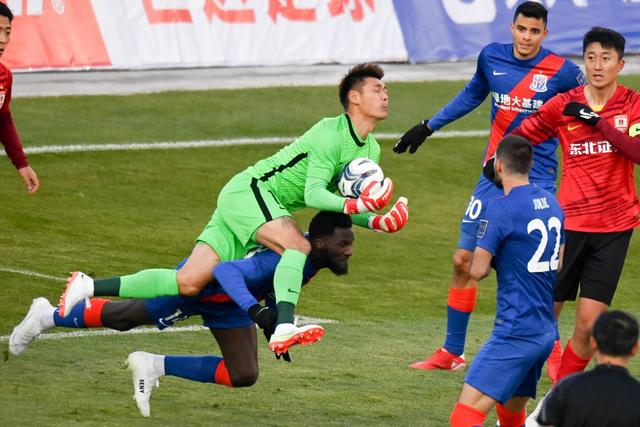 特鲁姆普3杆破百11-5胜墨菲 首夺上海大师赛冠军